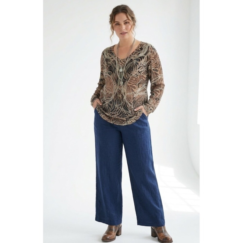 Chico's Sequin Velvet Top size XL/3 Brown Abstract Print Long Sleeve Artsy